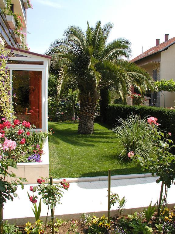 Rooms Vila Mautner Vodice Bagian luar foto