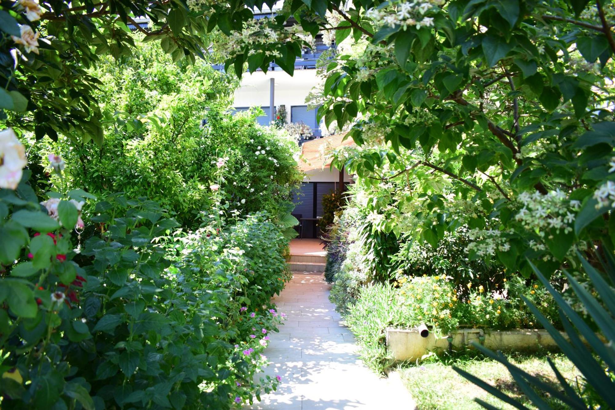 Rooms Vila Mautner Vodice Bagian luar foto