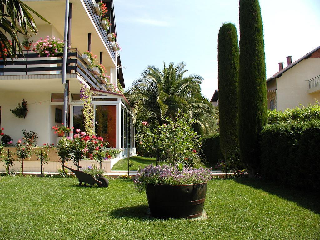 Rooms Vila Mautner Vodice Bagian luar foto