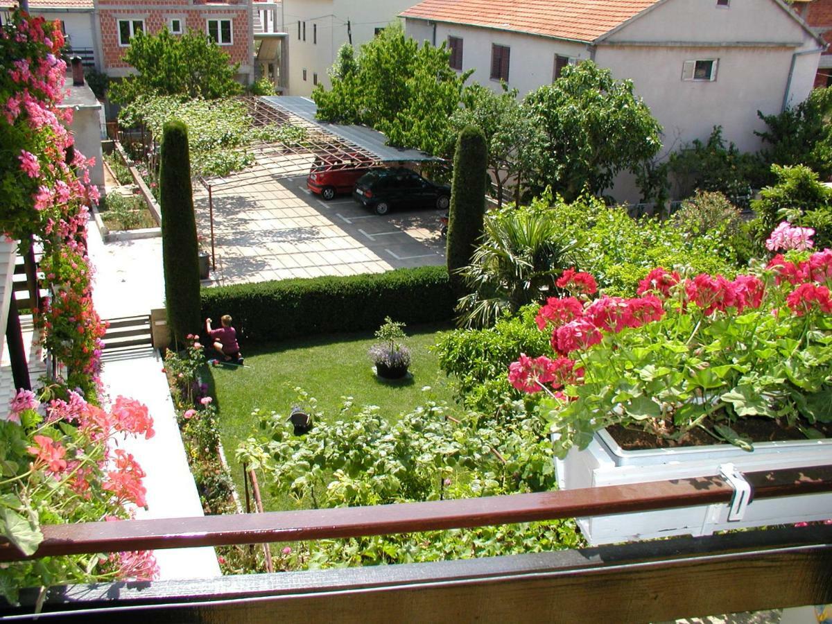Rooms Vila Mautner Vodice Bagian luar foto