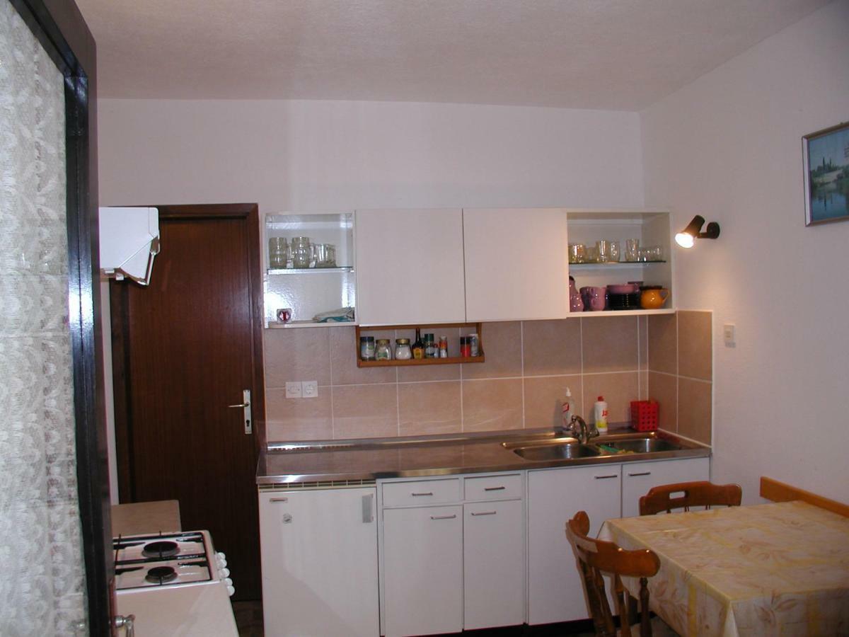 Rooms Vila Mautner Vodice Bagian luar foto